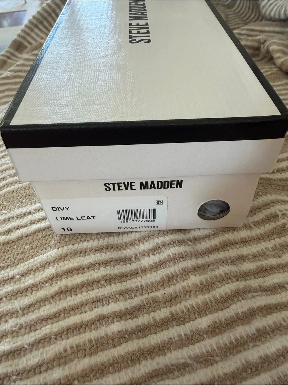 Steve Madden Divy Lime Leather Ballet Flats